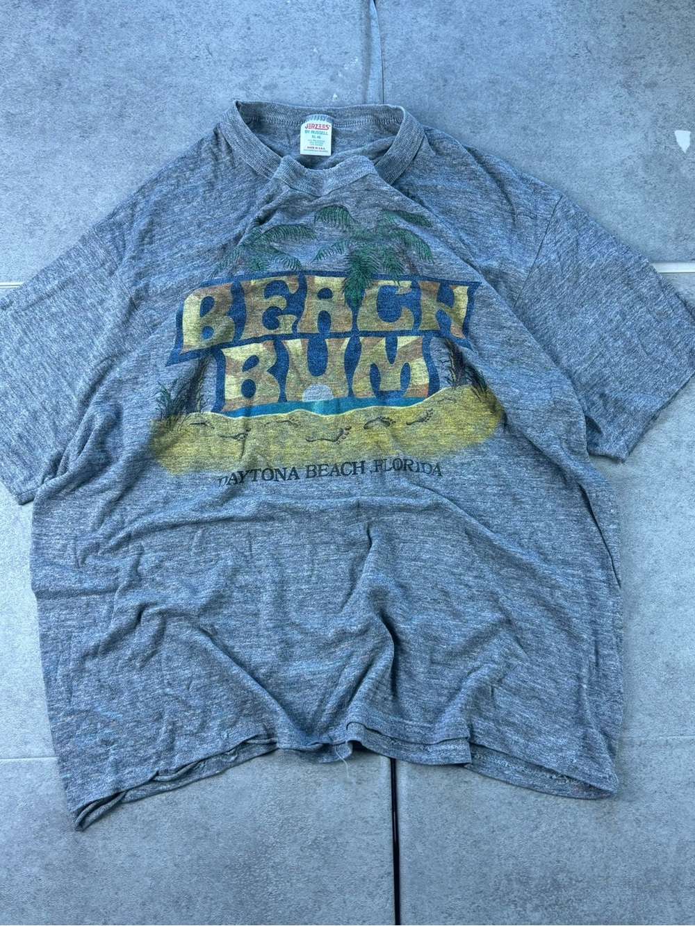 Vintage 80s jerzees gray daytona beach beach bum tshirt